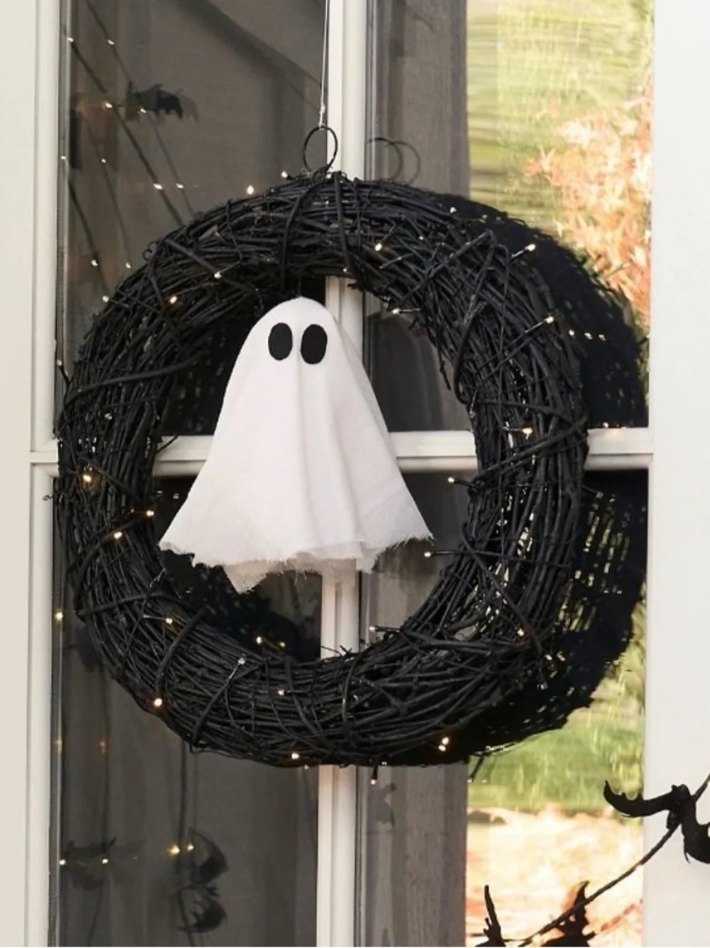 New in box Pottery Barn Handcrafted Ghost Light Up Wreath